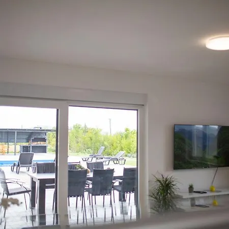 La Вилла Любушки